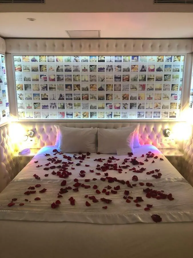 Hotel Declic 4*